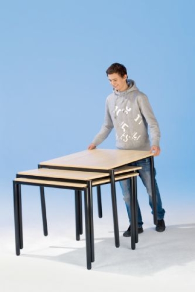 ST88-V3 | Stapelbarer Tisch, Vollkernplatte - Höhe 70 cm