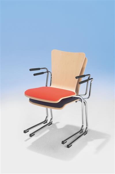 Stahlstuhl Modell 1 mit Sitzschale Carlo